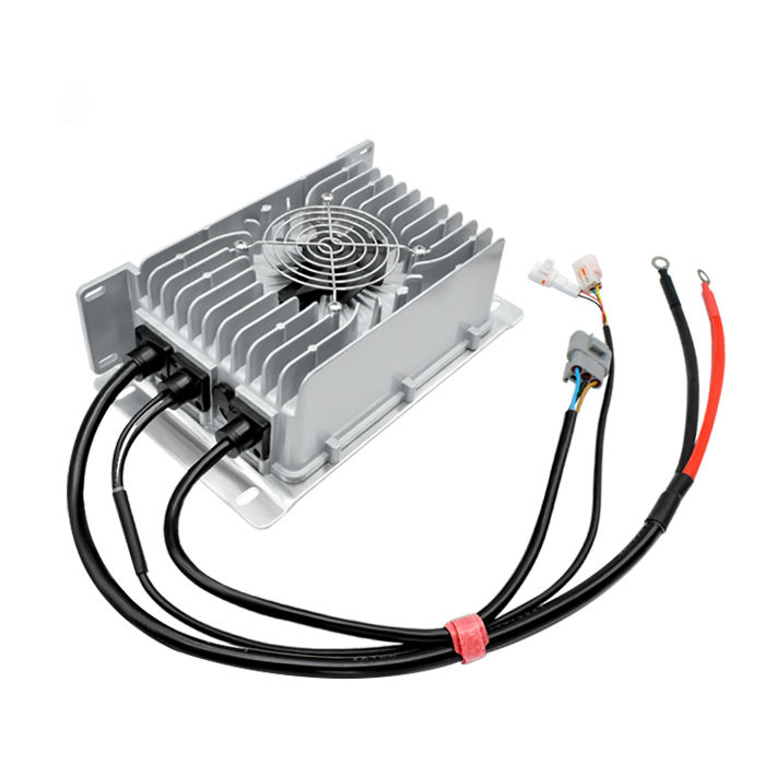Lithium Battery 12V - شاحن بطارية 12 فولت 100 أمبير،