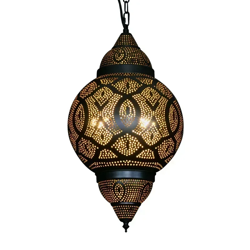 مصباح معلق حديدي على الطراز ال - مراجعة Solar Lamp وسعره